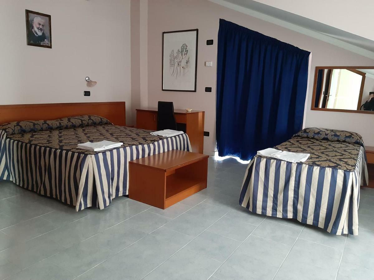 Hotel Carriera San Giovanni Rotondo Exterior photo