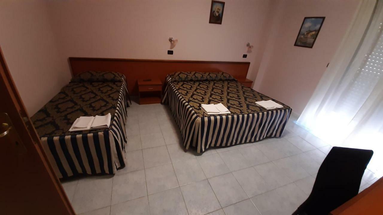 Hotel Carriera San Giovanni Rotondo Exterior photo